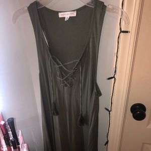 Cute army green sundress!!⚡️